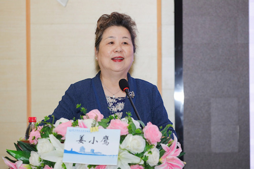 姜小鹰 (2)